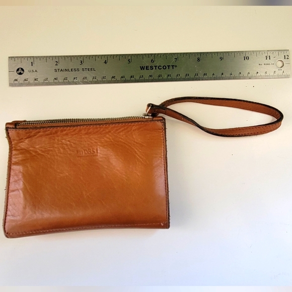 Leather folded wristlet wallet clutch - Picture 1 of 4